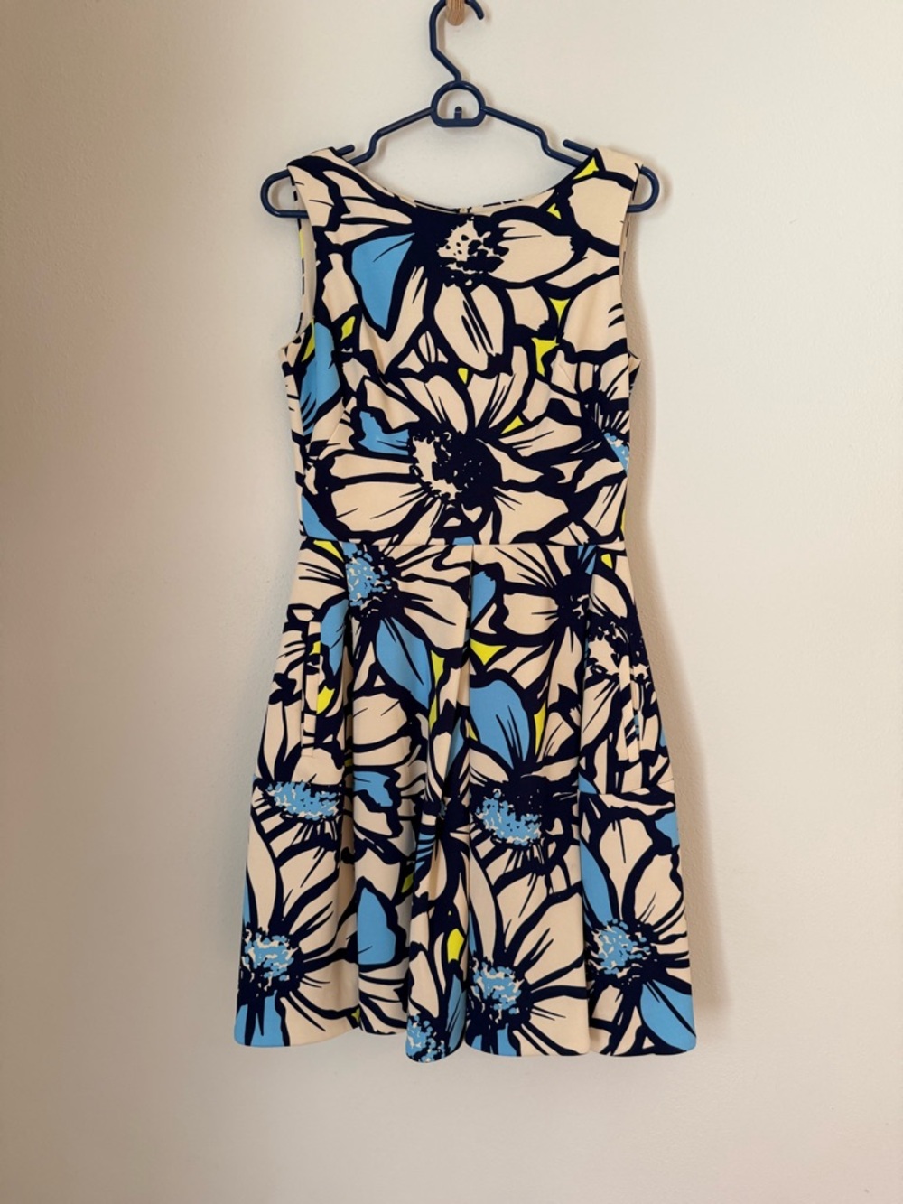 Taylor Sleeveless Floral Mini Dress in Beige, Blue and Black